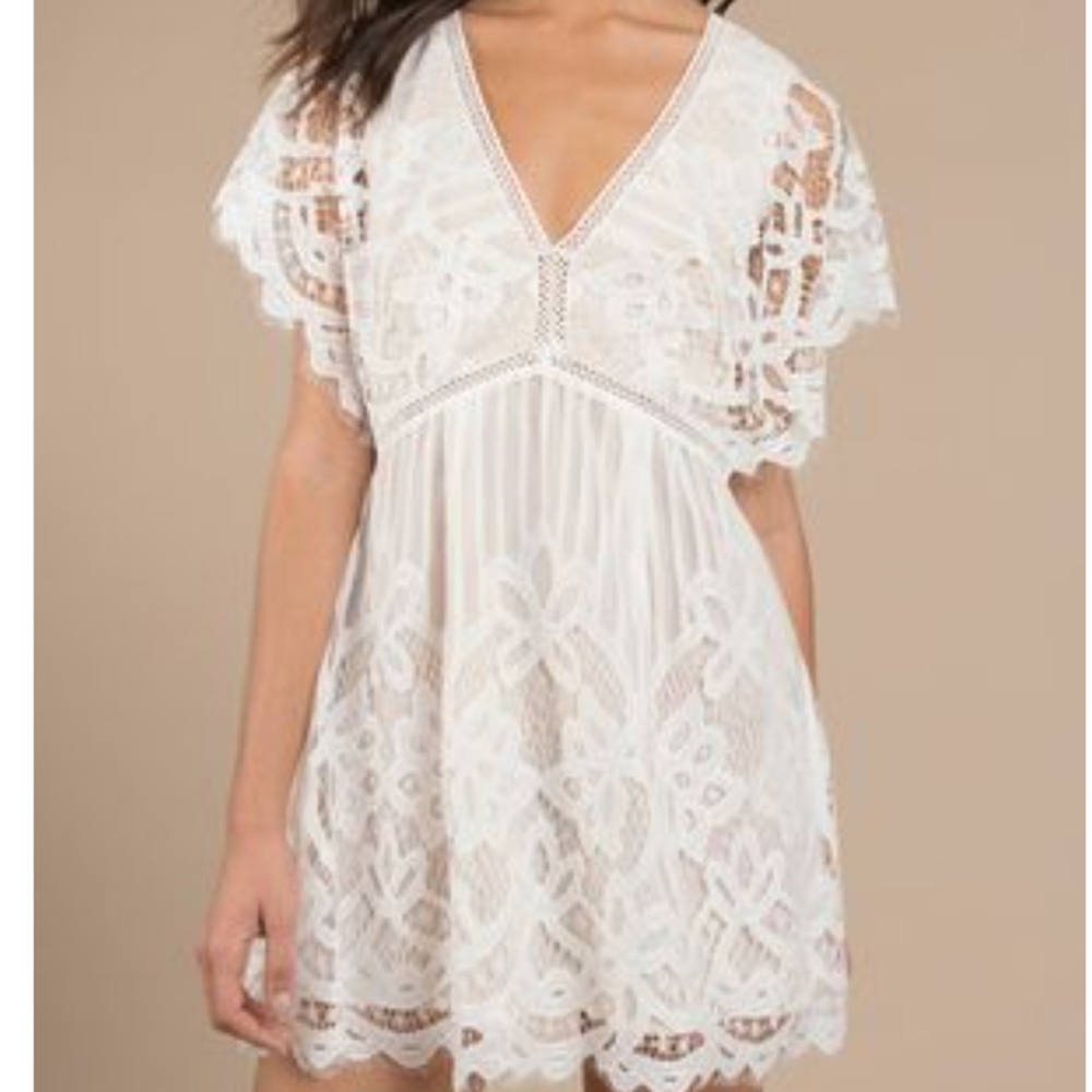 Tobi White Lace Mini Dress. NWOT. Medium